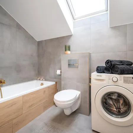 Апартаменты Koscielna Loft *