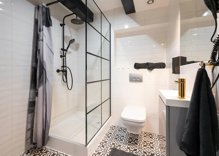 Koscielna Loft דירה *