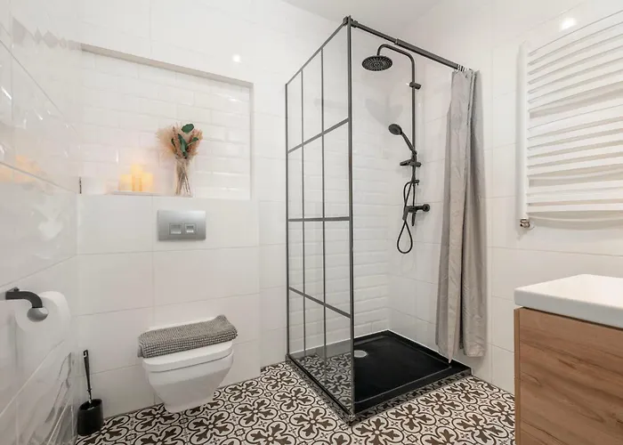 Koscielna Loft דירה ריבניק