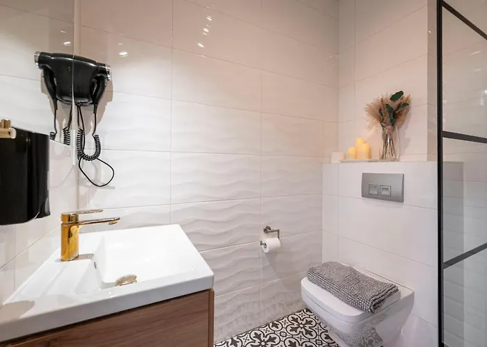 Koscielna Loft דירה *